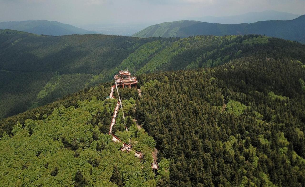 Penzion A Restaurace Stare Casy Horní Bečva Bagian luar foto