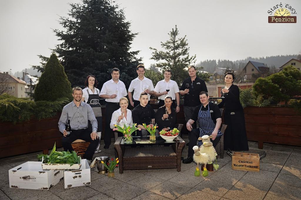 Penzion A Restaurace Stare Casy Horní Bečva Bagian luar foto